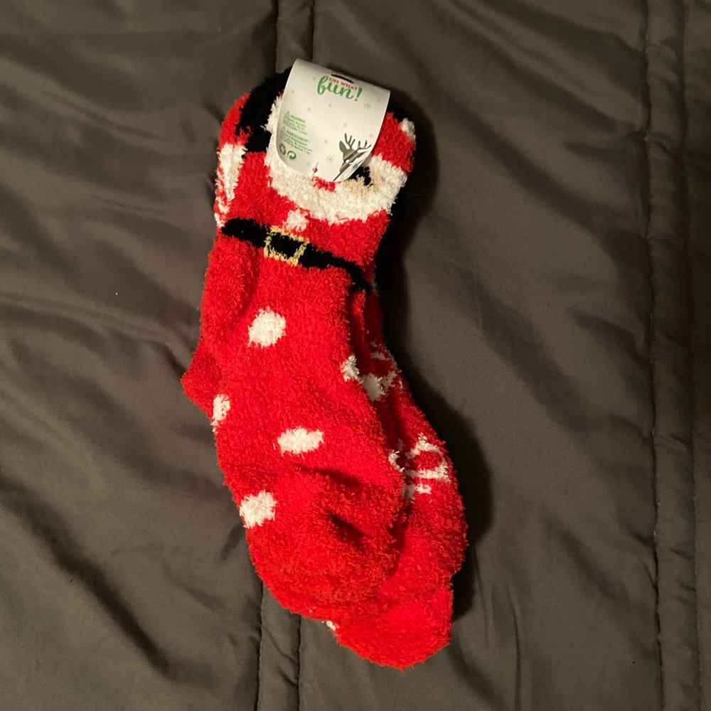 Claire’s Christmas fuzzy socks